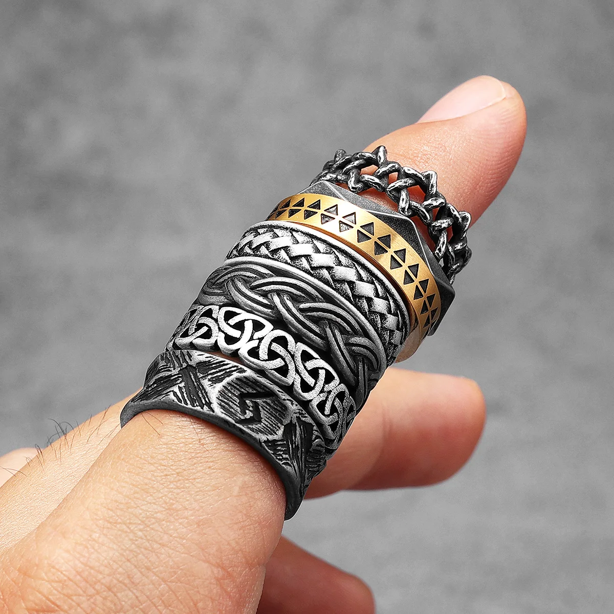 Hollow Celtic Knot Men Rings S - đánh giá và giá Vintage Fashion Newtown